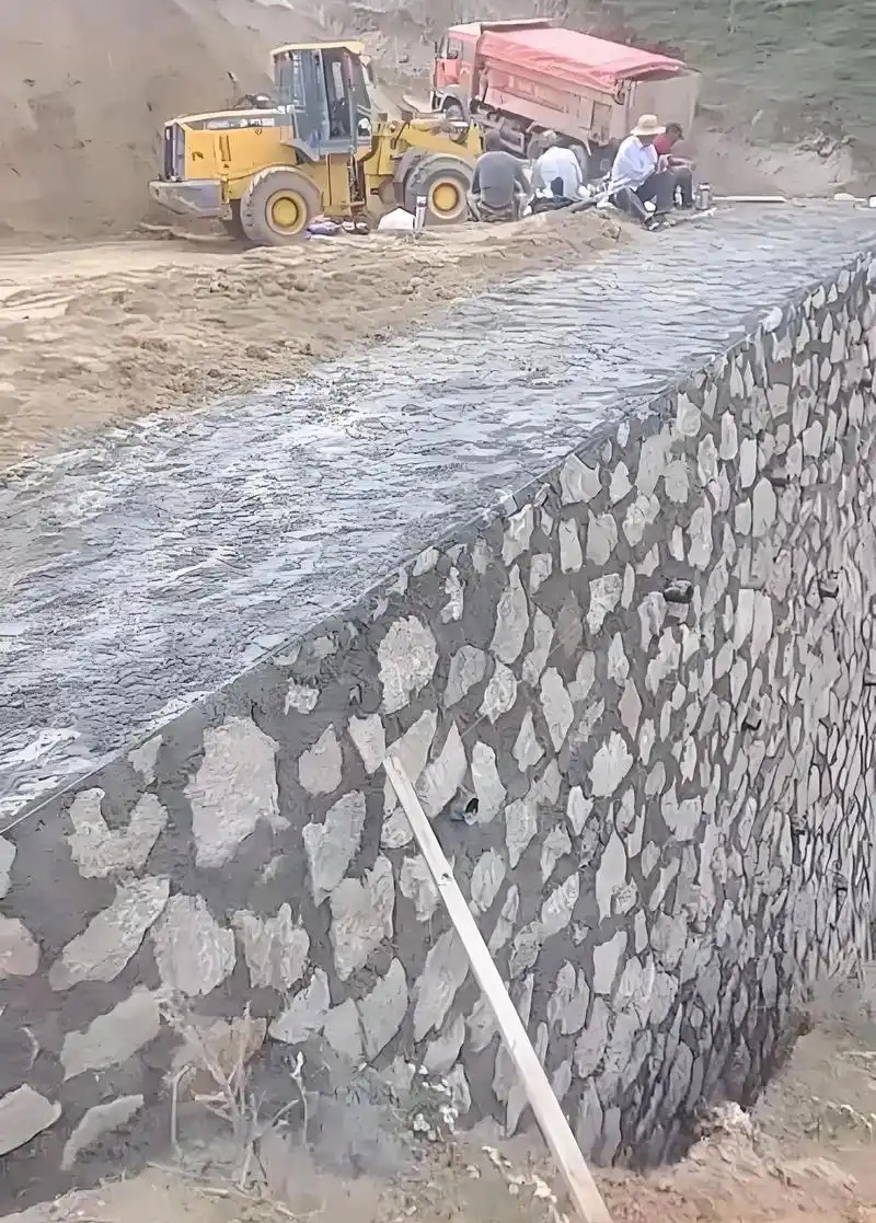 北京顺义区边坡加固